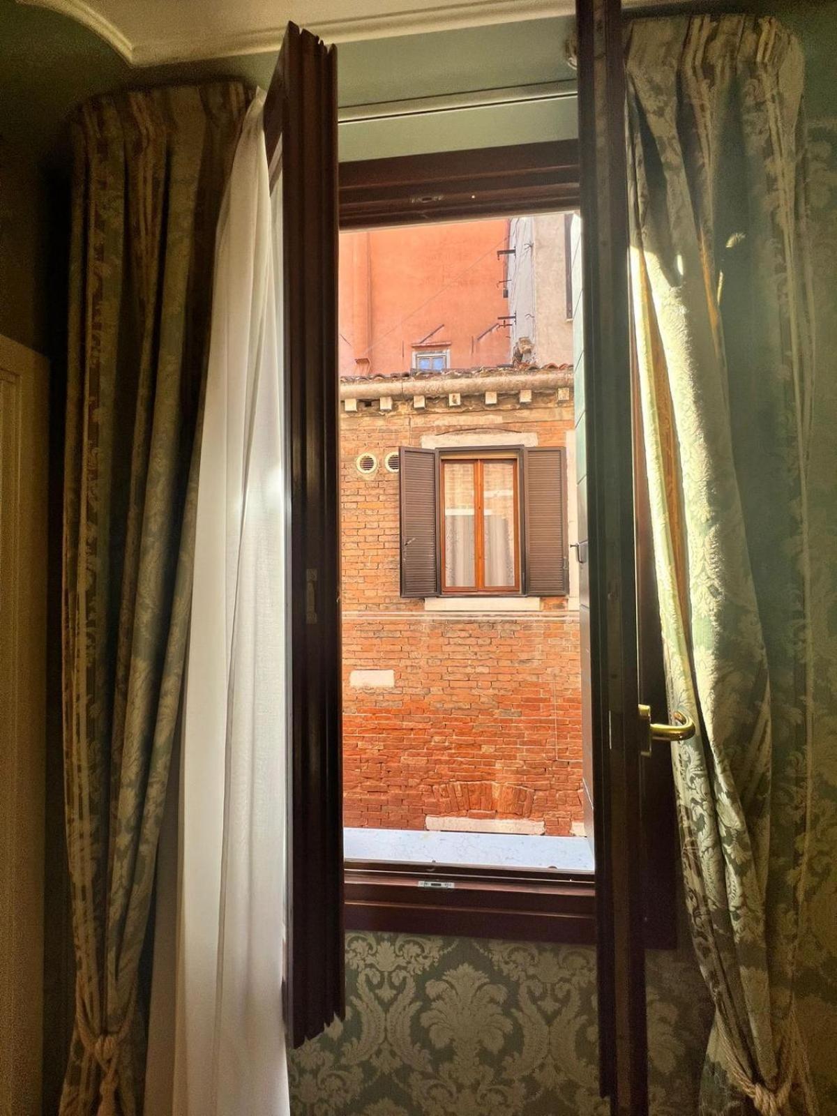 Hotel Ca' Dogaressa Veneza Exterior foto